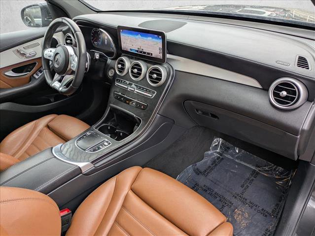 Used 2022 Mercedes-Benz GLC 43 AMG 4MATIC image 19