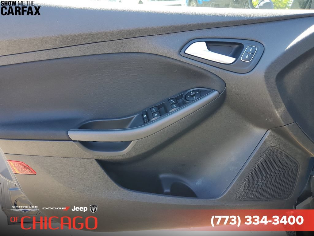 Used 2018 Ford Focus SEL w/ Cold Weather Package FWD image 19