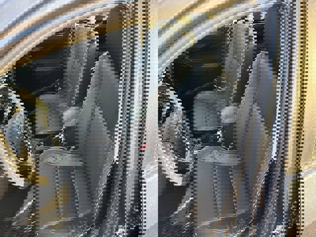 Used 2019 Toyota Corolla XLE image 14