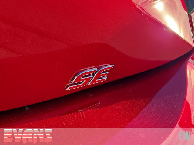 New 2026 Toyota Corolla SE image 3