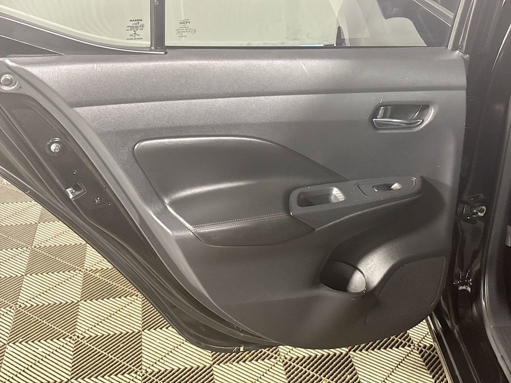 Used 2020 Nissan Versa SV FWD image 18