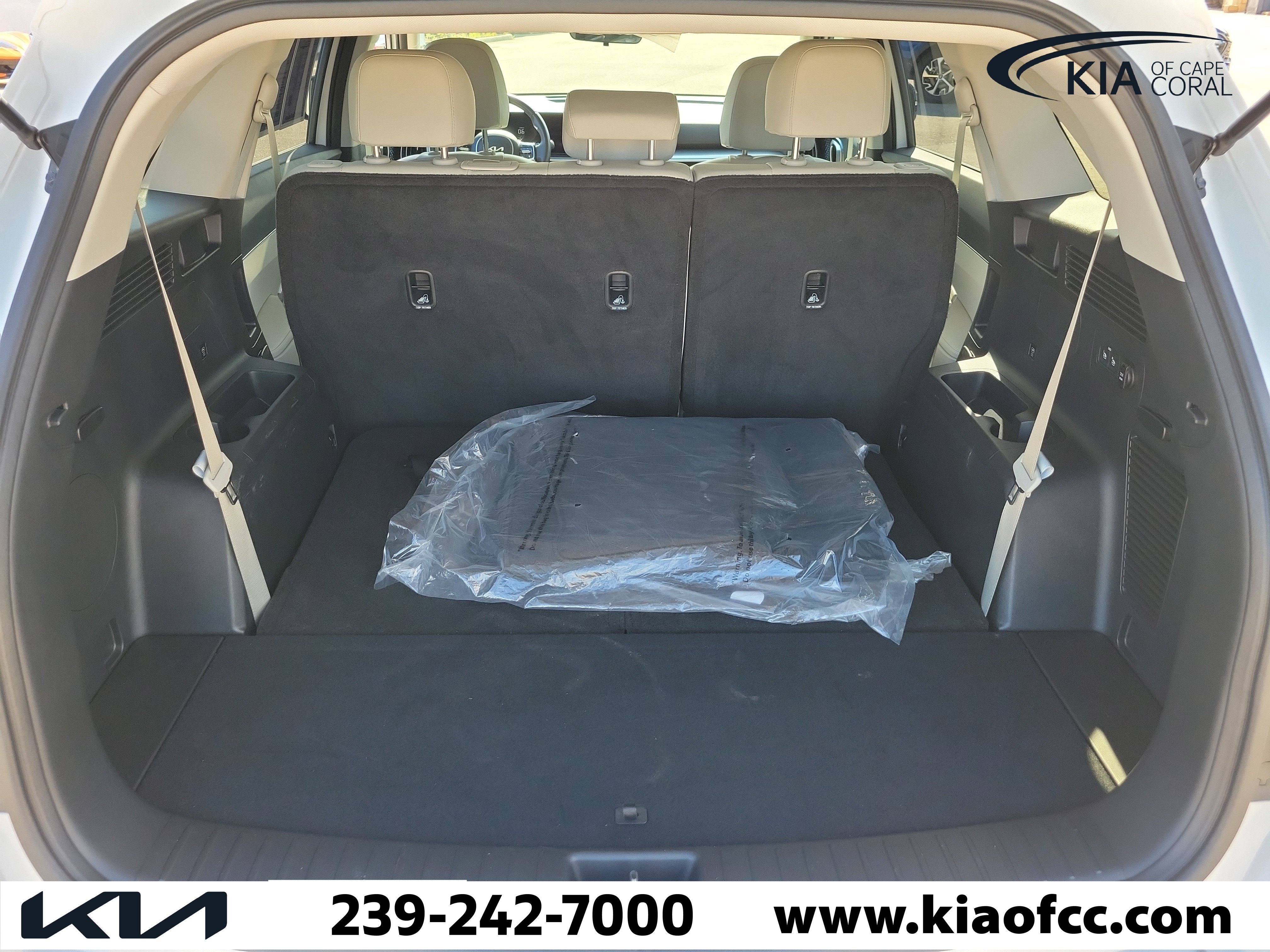 Certified 2025 Kia Sorento S w/ Panoramic Sunroof Package FWD image 11