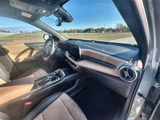 Certified 2025 Chevrolet Equinox ACTIV w/ Safety and Technology Package image 28