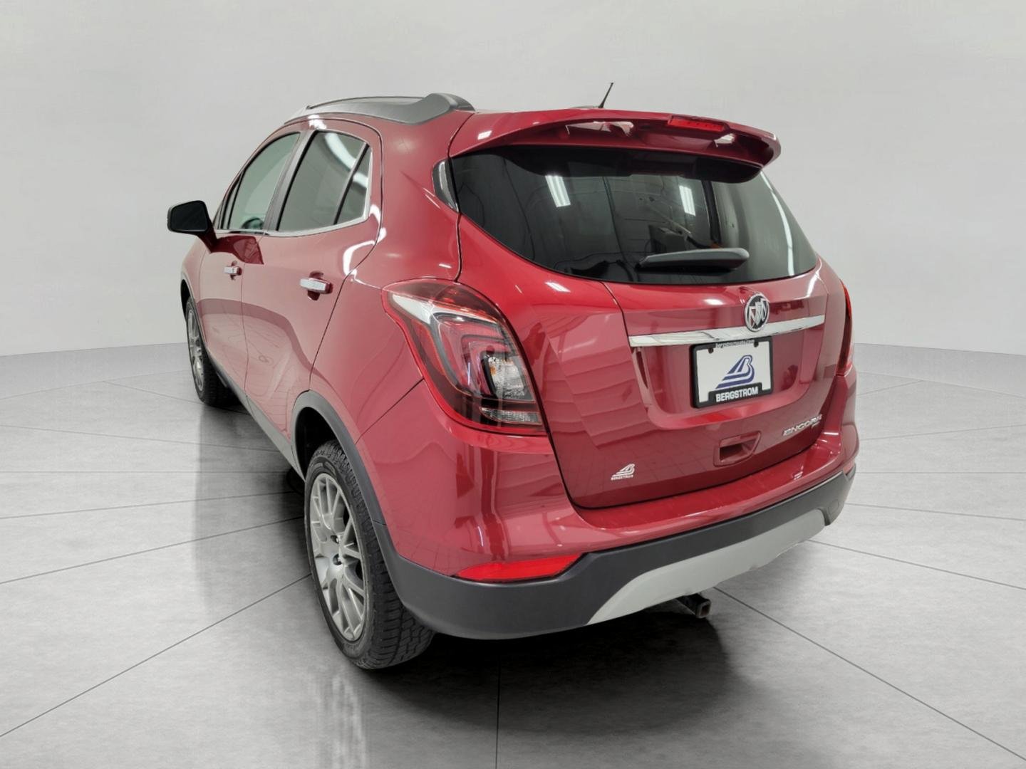 Used 2019 Buick Encore Sport Touring AWD/4WD image 20