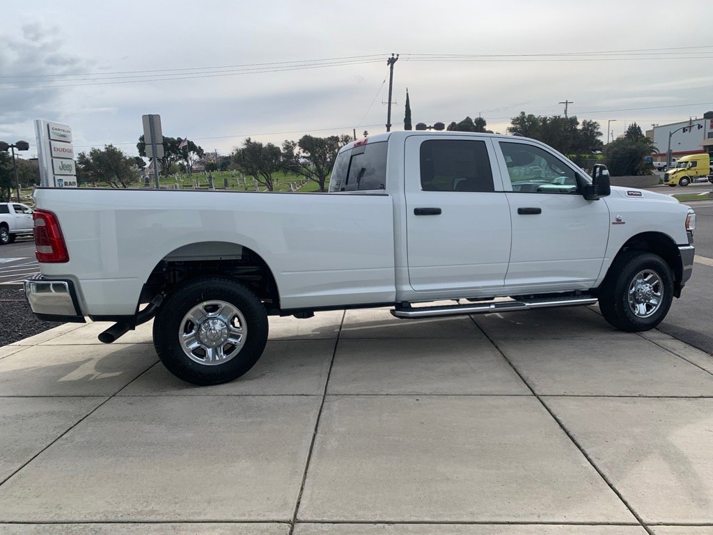 Used 2024 RAM 2500 Tradesman w/ Safety Group image 11
