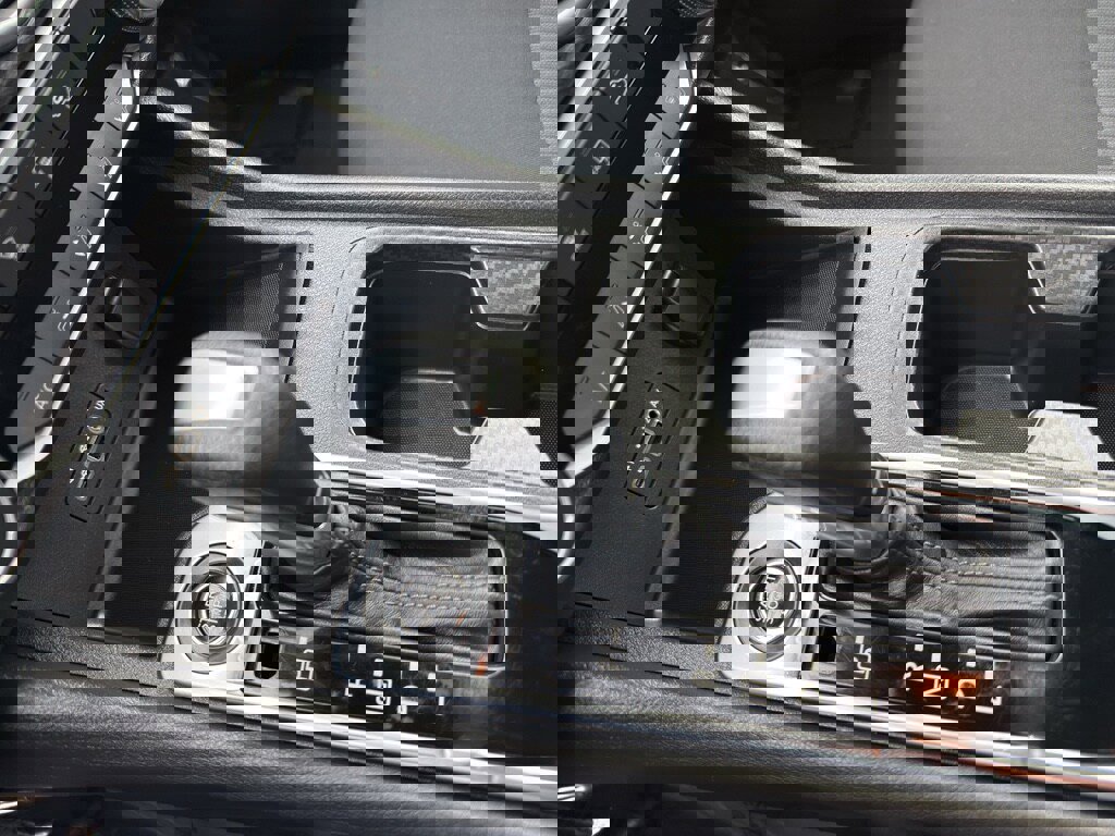 Used 2022 Nissan Sentra SV image 11