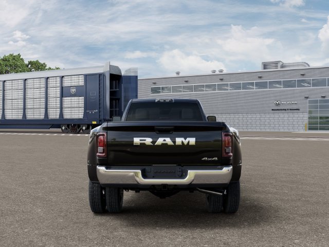 New 2027 RAM 3500 Tradesman AWD/4WD image 5