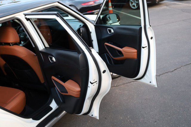 Used 2025 Kia Soul EX image 39