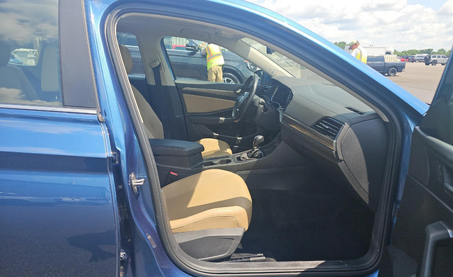 Used 2019 Volkswagen Jetta SEL FWD image 12