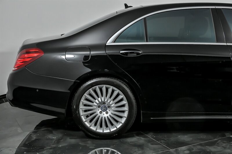 Used 2015 Mercedes-Benz S 550 4MATIC Sedan image 11
