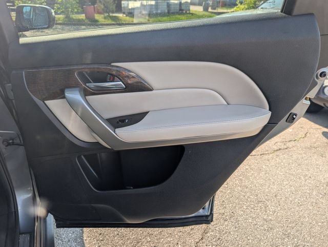 Used 2011 Acura MDX w/ Advance & Entertainment Pac AWD/4WD image 21