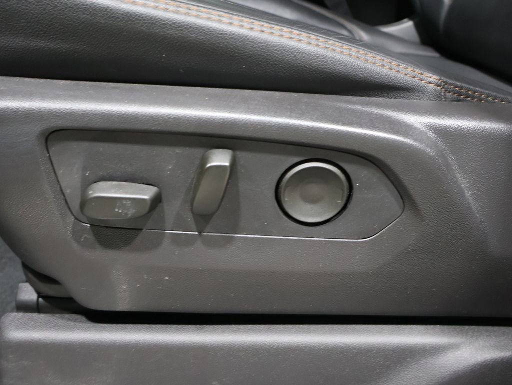 Used 2024 GMC Sierra 1500 AT4 w/ Technology Package image 15