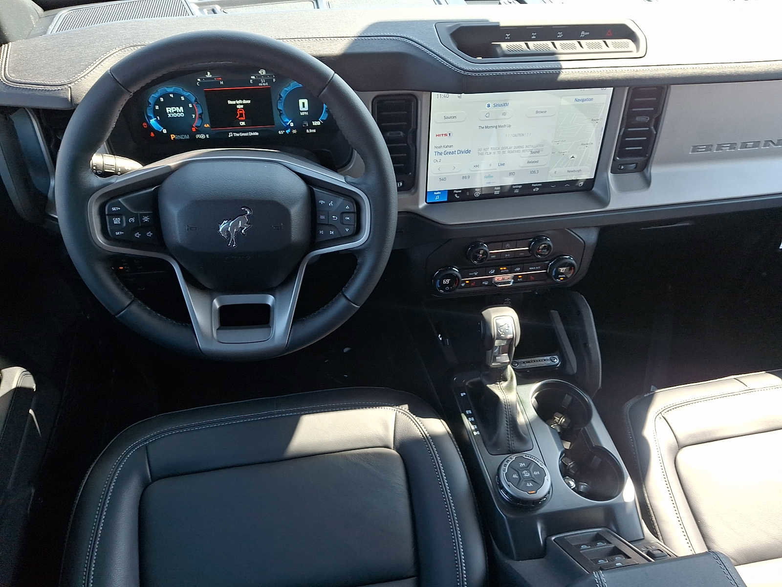 New 2026 Ford Bronco Outer Banks image 9