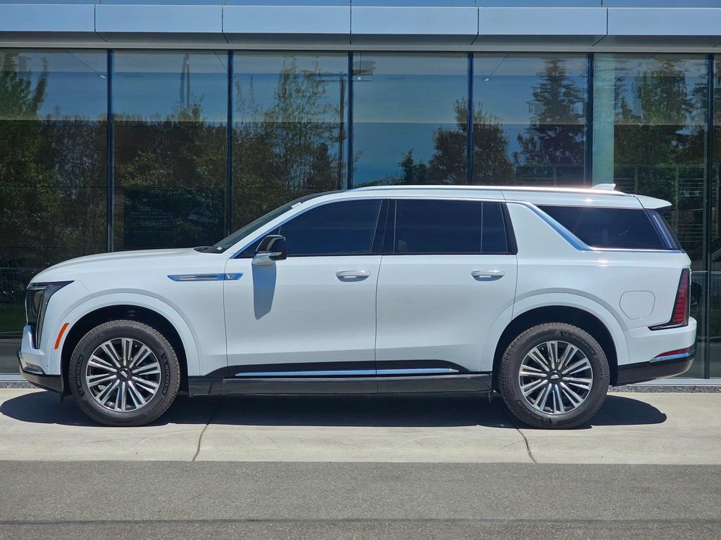 New 2026 Cadillac Escalade IQL Luxury AWD/4WD image 2