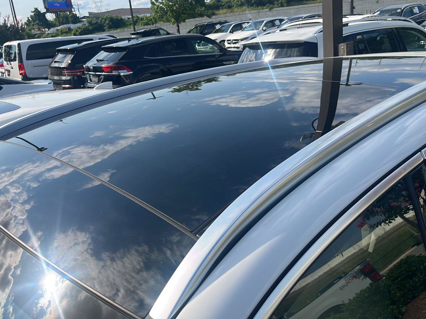 Used 2024 Mercedes-Benz GLC 300 image 6