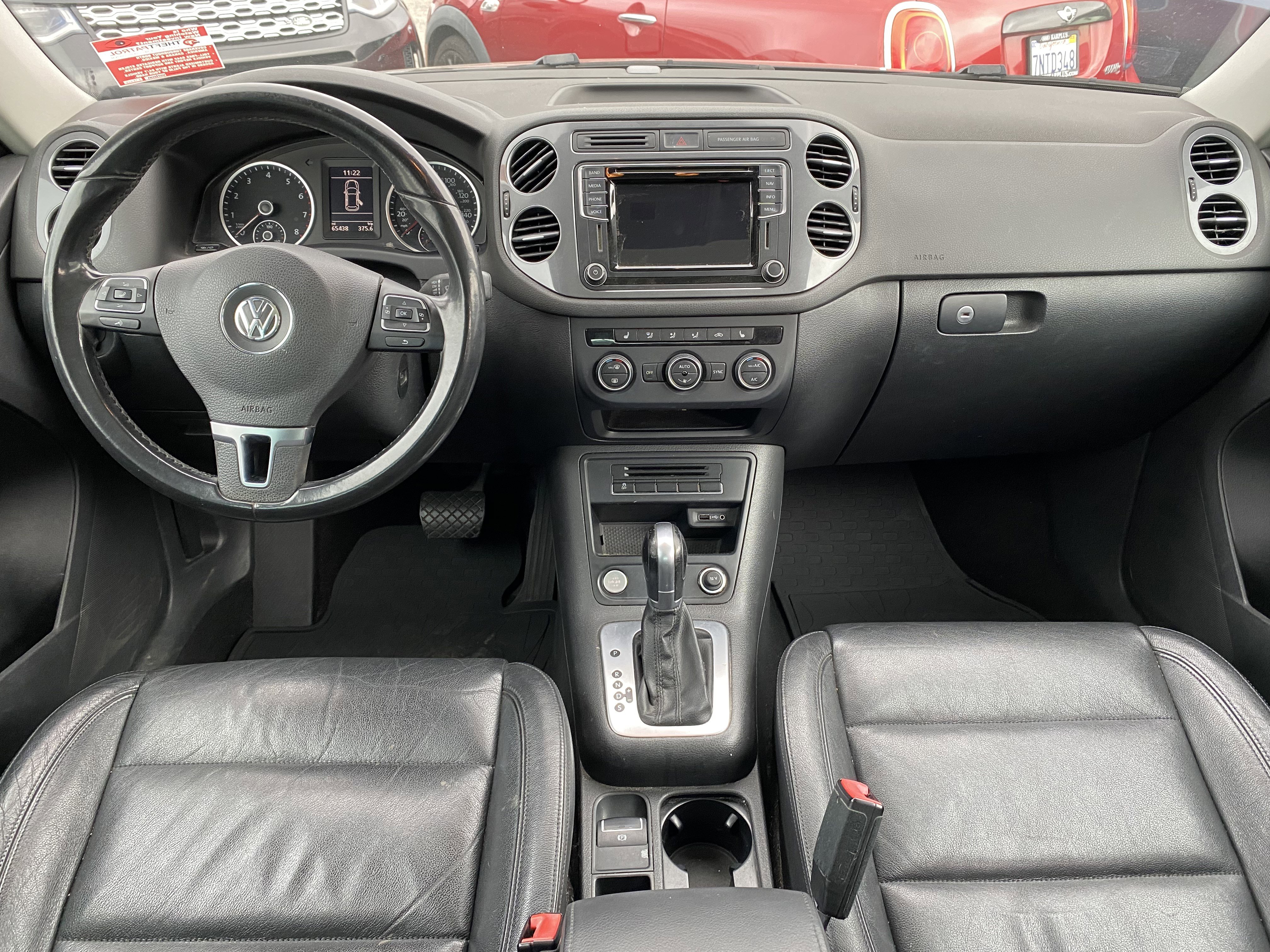 Used 2017 Volkswagen Tiguan Sport image 18