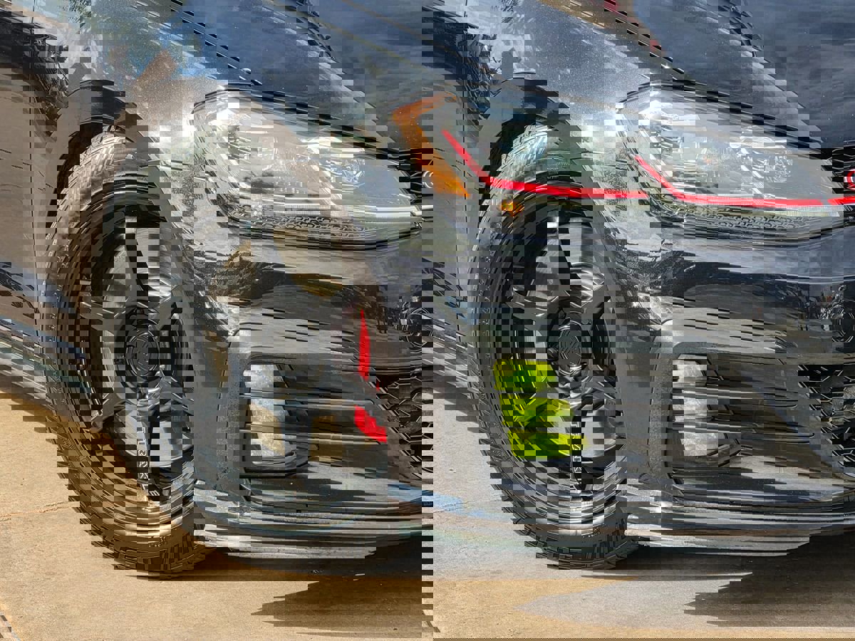 Used 2021 Volkswagen GTI SE image 5