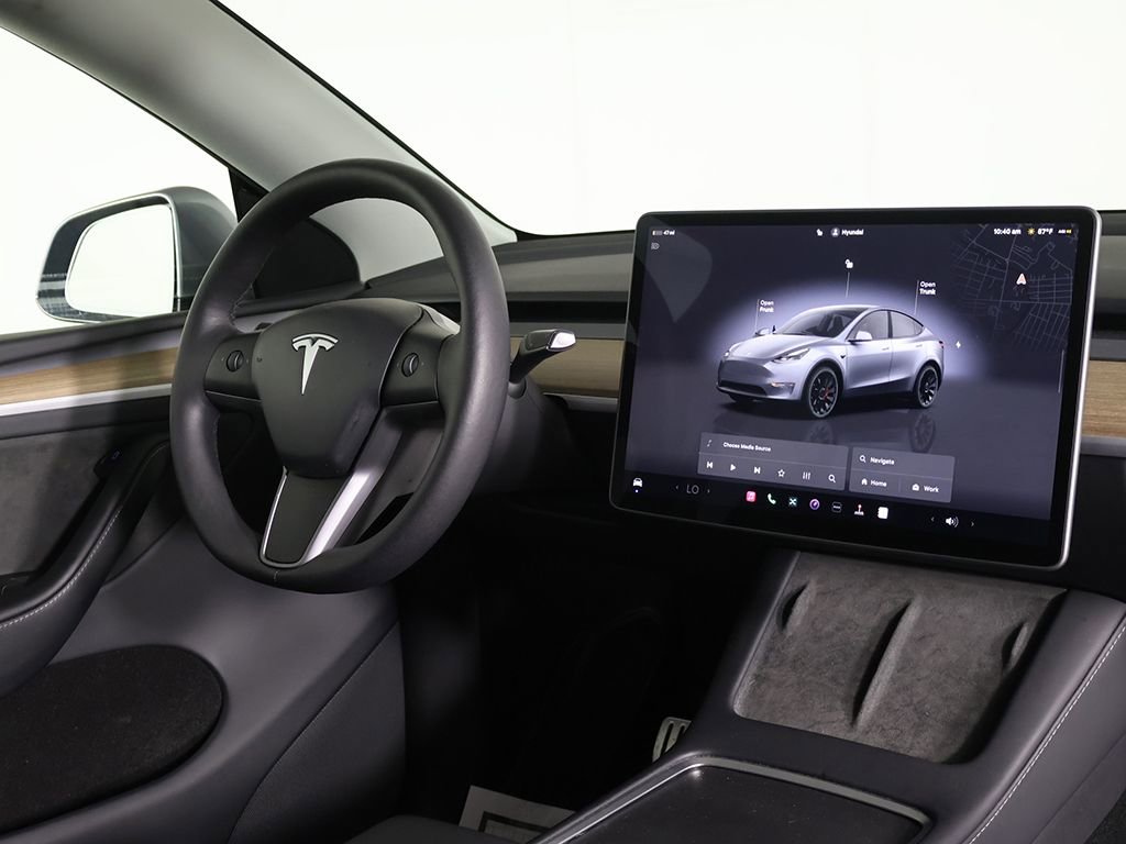 Used 2024 Tesla Model Y Performance AWD/4WD image 37