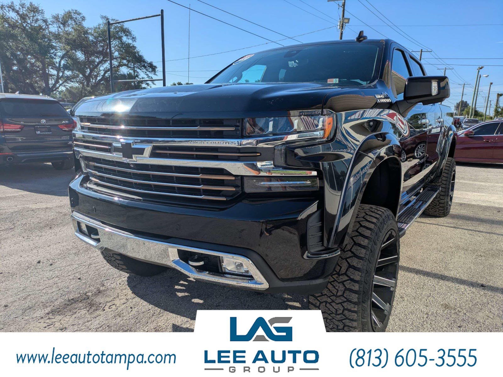 Used 2020 Chevrolet Silverado 1500 High Country w/ Technology Package AWD/4WD image 7