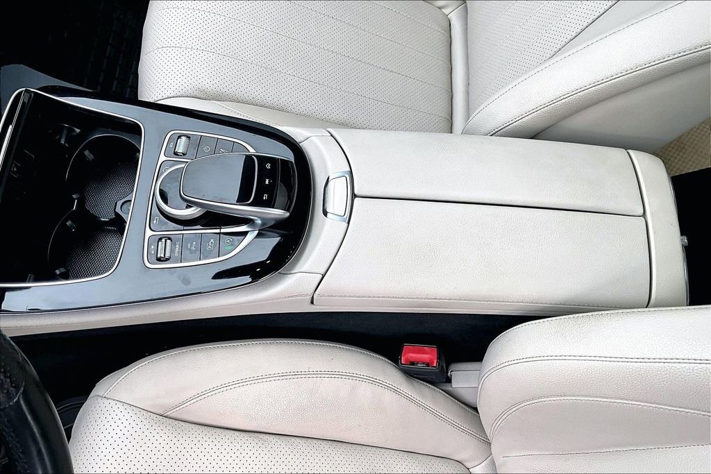 Used 2017 Mercedes-Benz E 400 4MATIC Wagon image 15