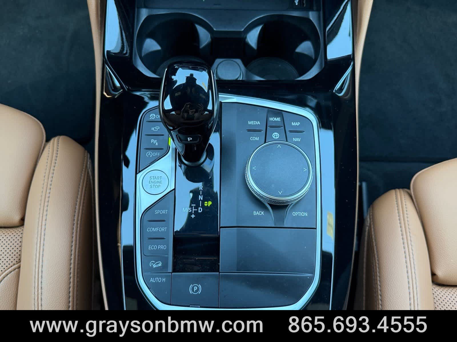 Used 2025 BMW X4 xDrive30i AWD/4WD image 23