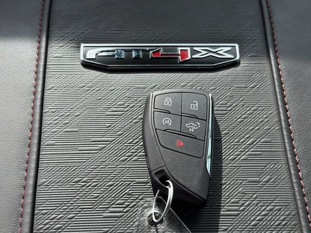 New 2026 GMC Sierra 2500 AT4X w/ AT4X AEV Edition AWD/4WD image 19