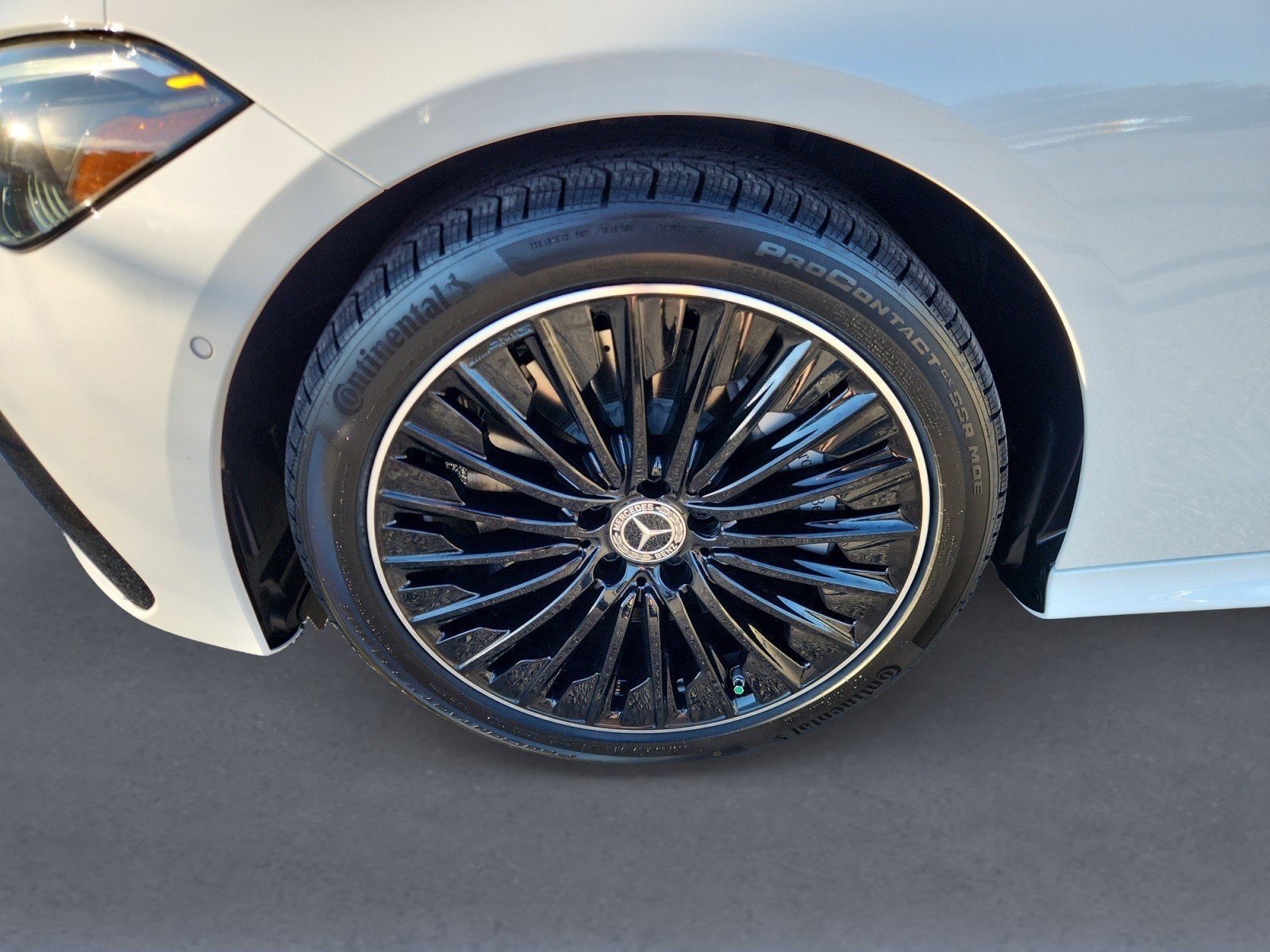 New 2027 Mercedes-Benz CLE 450 4MATIC Cabriolet image 8