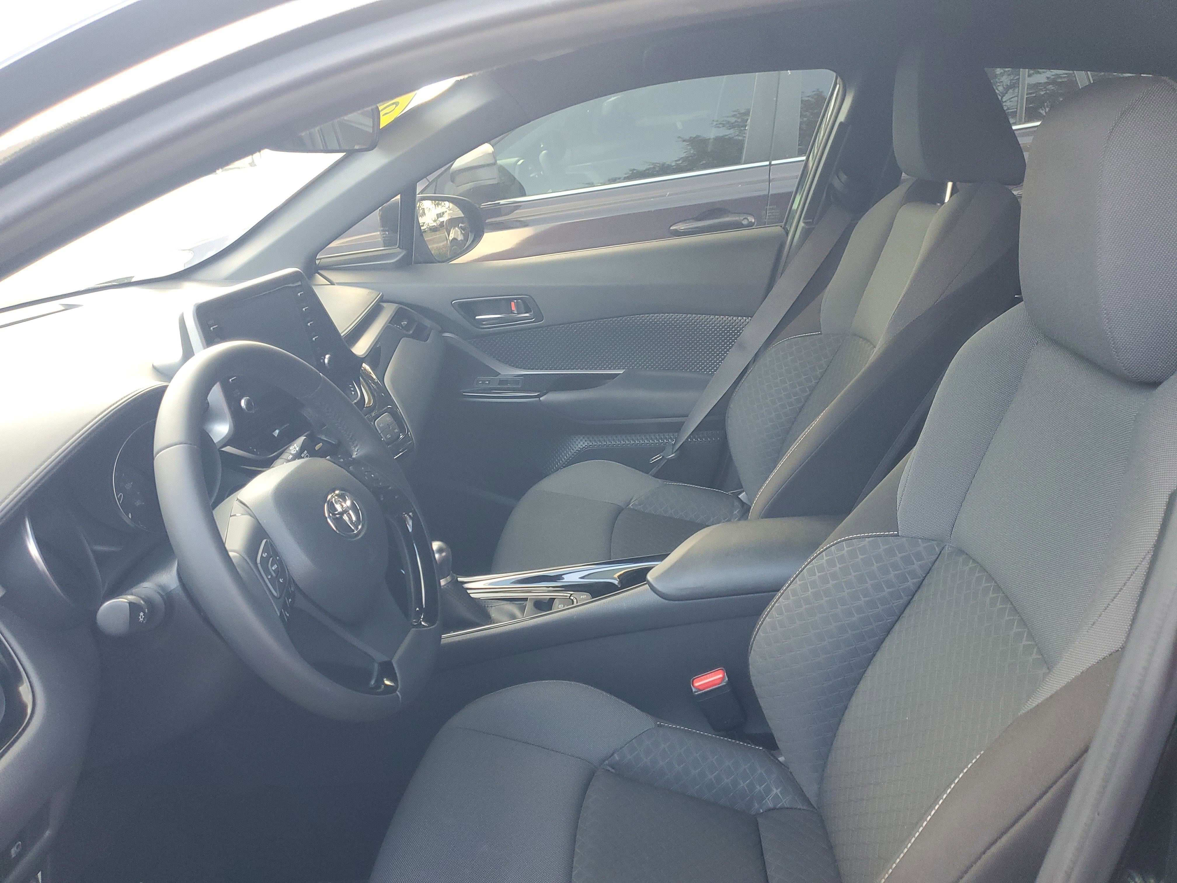 Certified 2022 Toyota C-HR Nightshade image 14