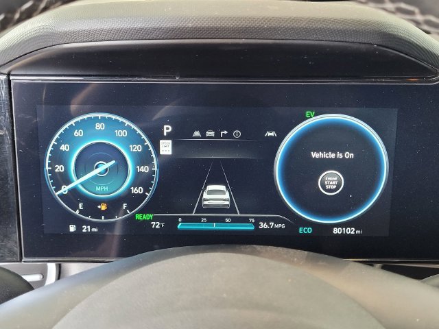 Used 2024 Hyundai Elantra Limited FWD image 10
