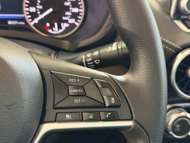 Used 2024 Nissan Sentra SV FWD image 24