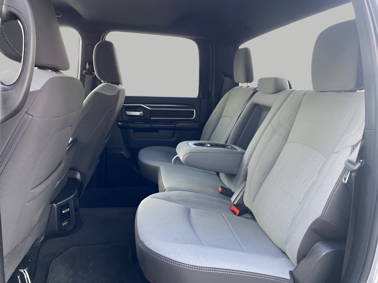 Used 2024 RAM 3500 Big Horn image 10