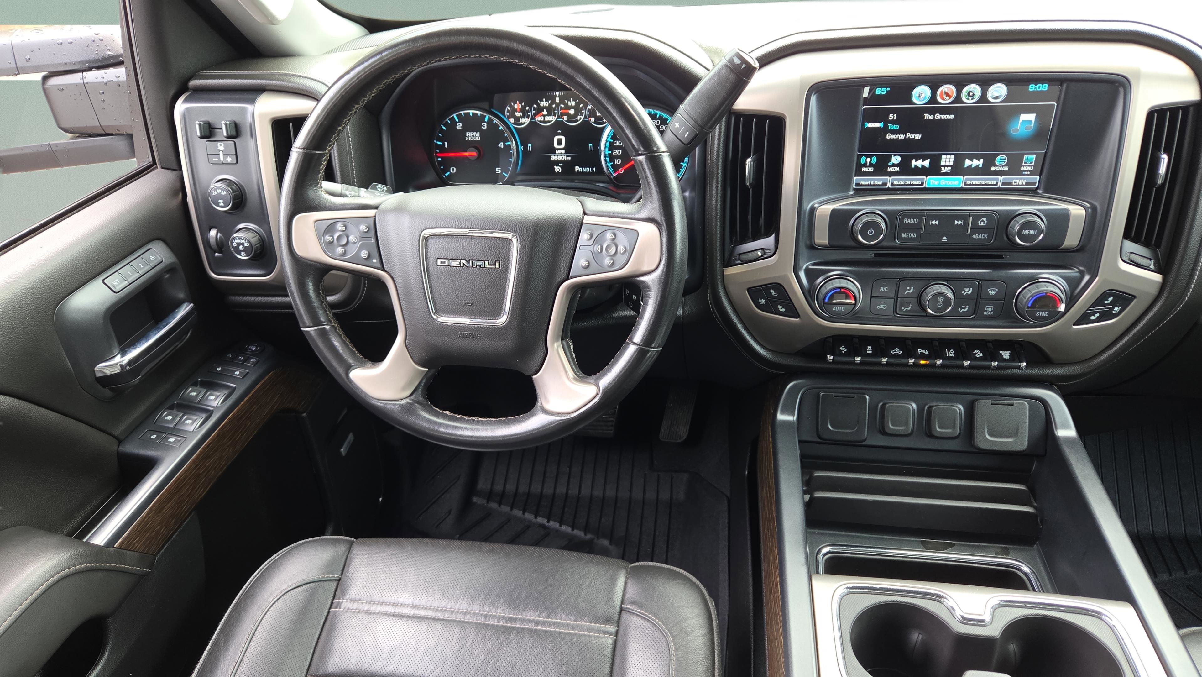 Used 2019 GMC Sierra 2500 Denali w/ Duramax Plus Package image 12