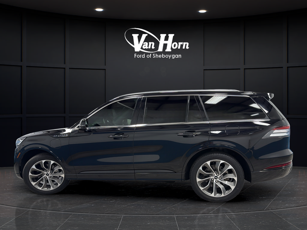 Used 2023 Lincoln Aviator Grand Touring w/ Equipment Group 301A AWD/4WD image 6