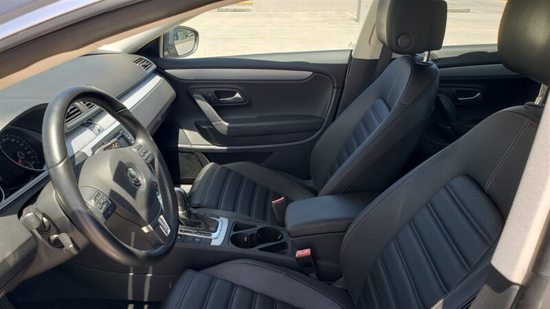 Used 2013 Volkswagen CC Sport FWD image 11
