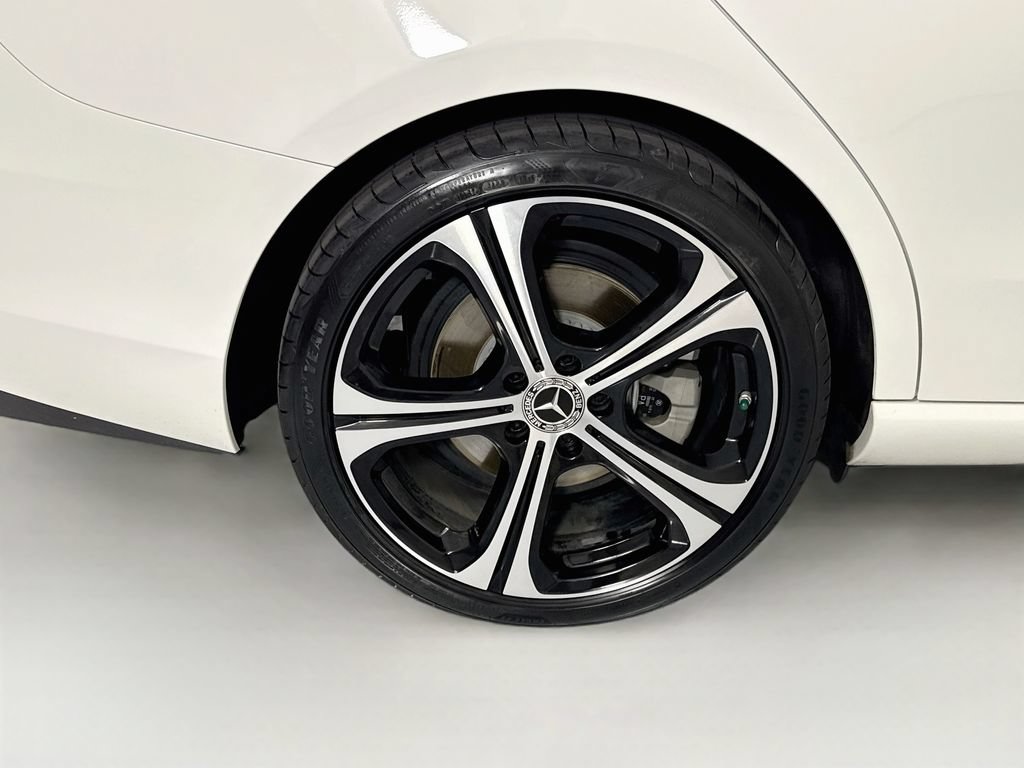 Certified 2025 Mercedes-Benz C 300 Sedan image 34