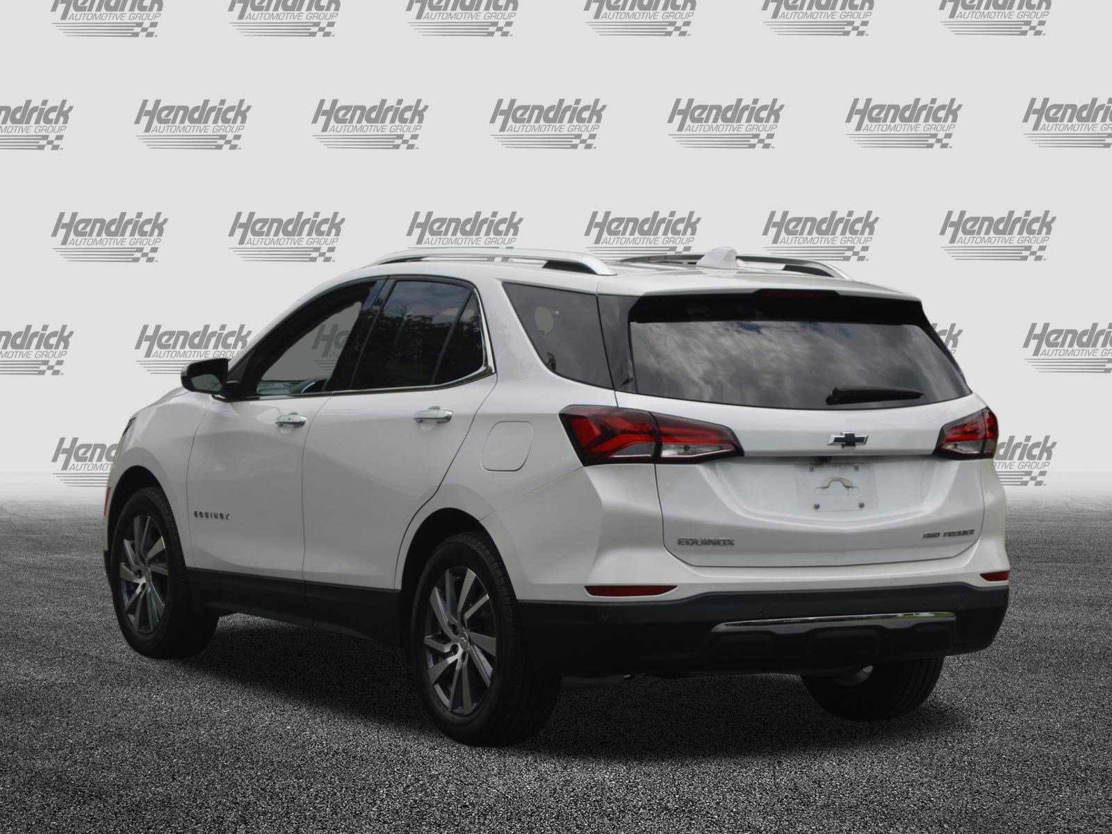 Used 2024 Chevrolet Equinox Premier AWD/4WD image 9