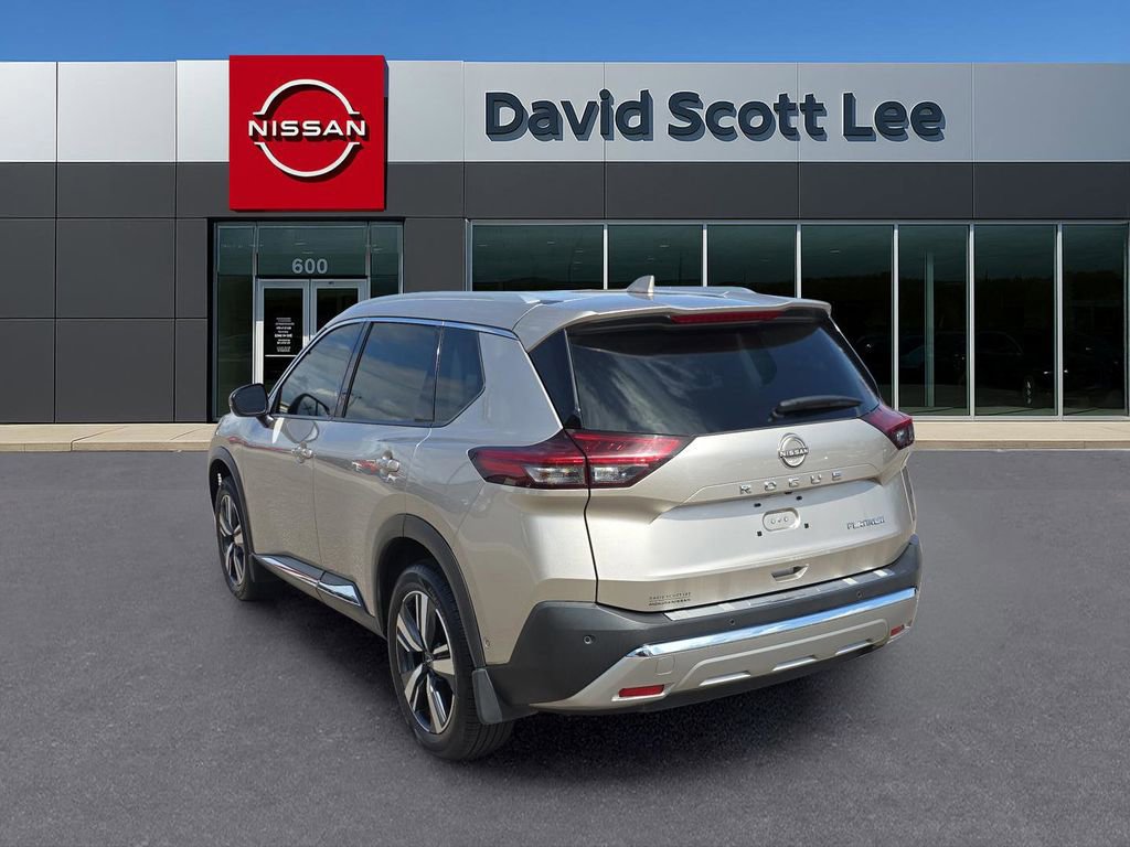 Used 2023 Nissan Rogue Platinum w/ Platinum Premium Package image 7