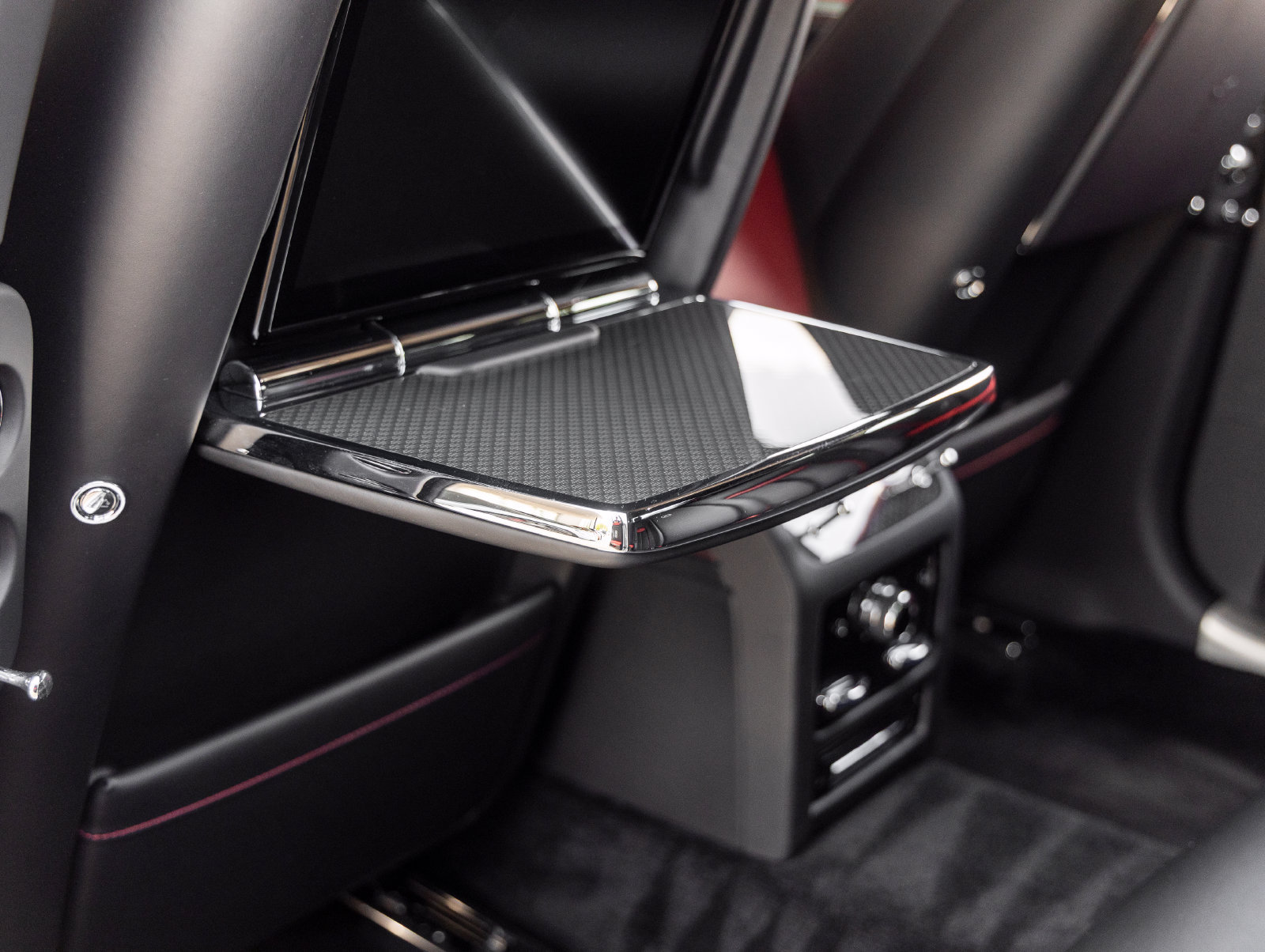 Used 2023 Rolls-Royce Ghost Black Badge w/ Black Badge Ghost Package AWD/4WD image 46