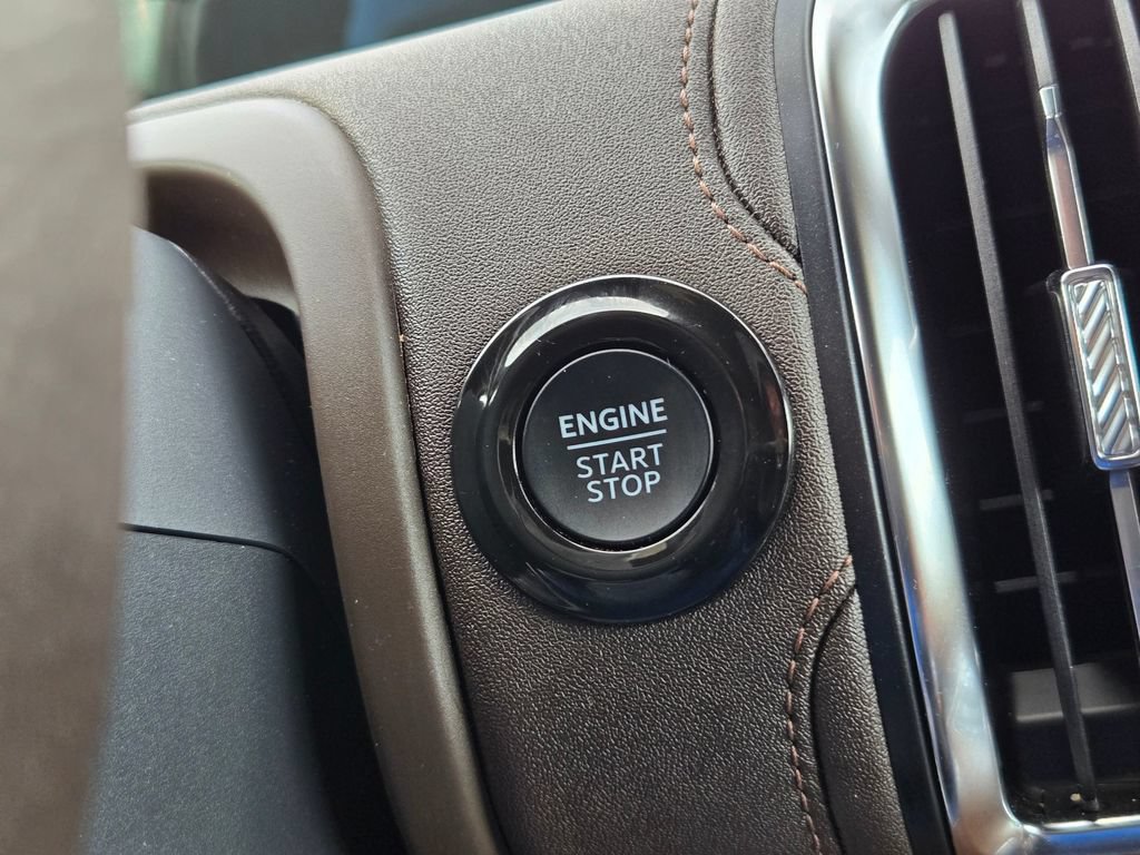Used 2025 Ford Expedition Max King Ranch AWD/4WD image 21