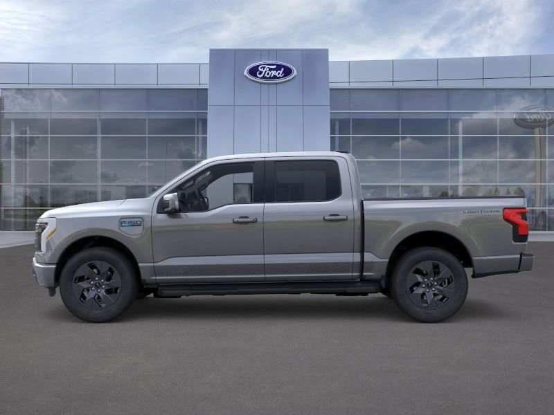 New 2025 Ford F150 Lightning Lariat image 3