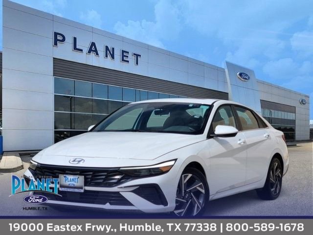Used 2025 Hyundai Elantra SEL