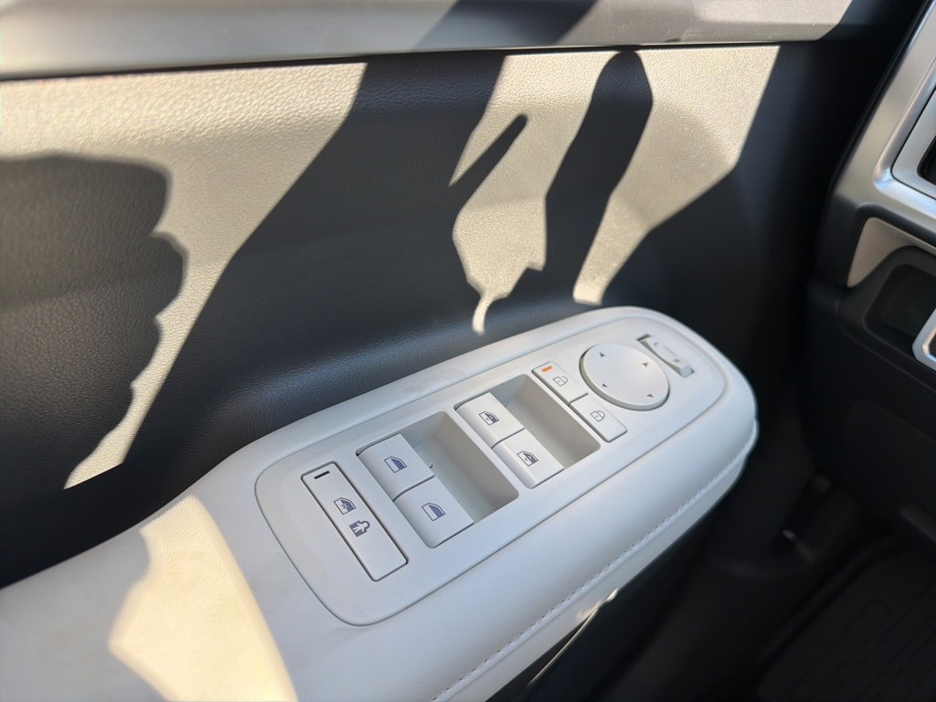 New 2026 Hyundai Santa Fe SEL image 31