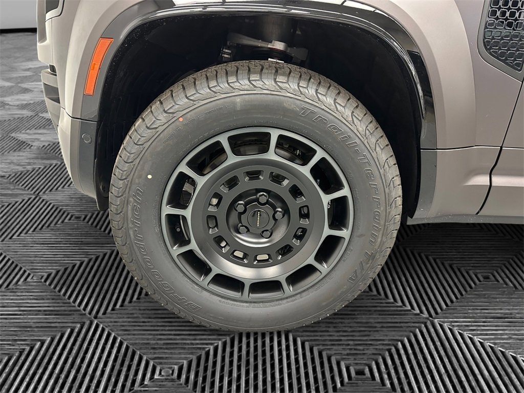 New 2026 Land Rover Defender 110 image 14