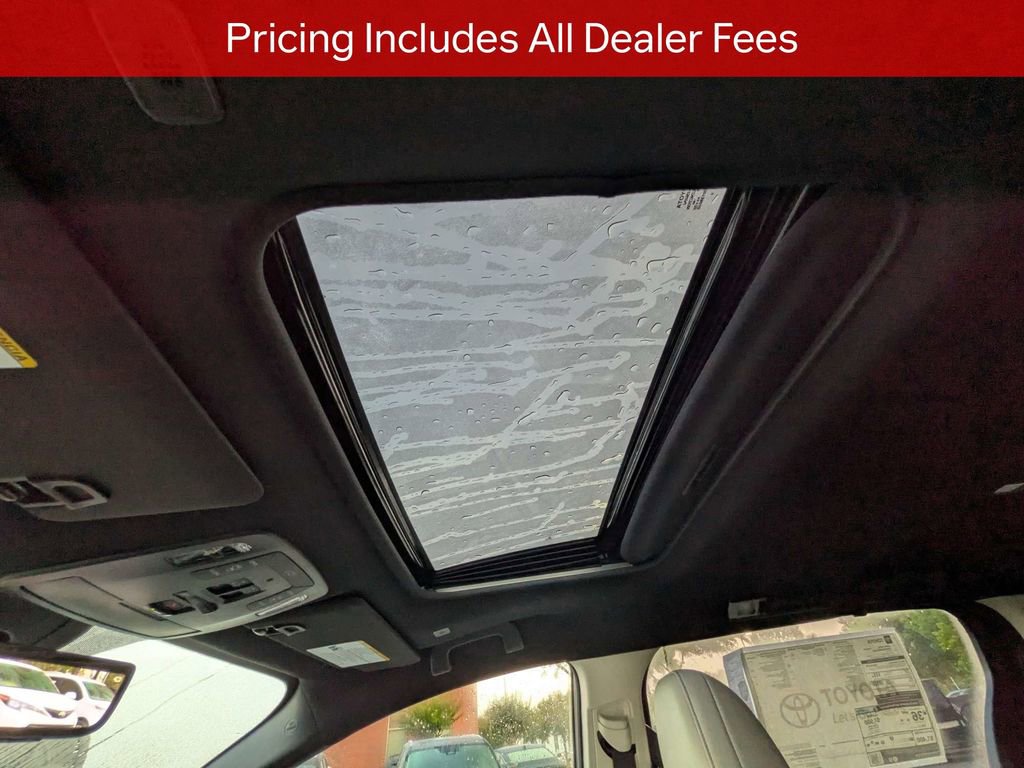 New 2026 Toyota Sienna Limited FWD image 23
