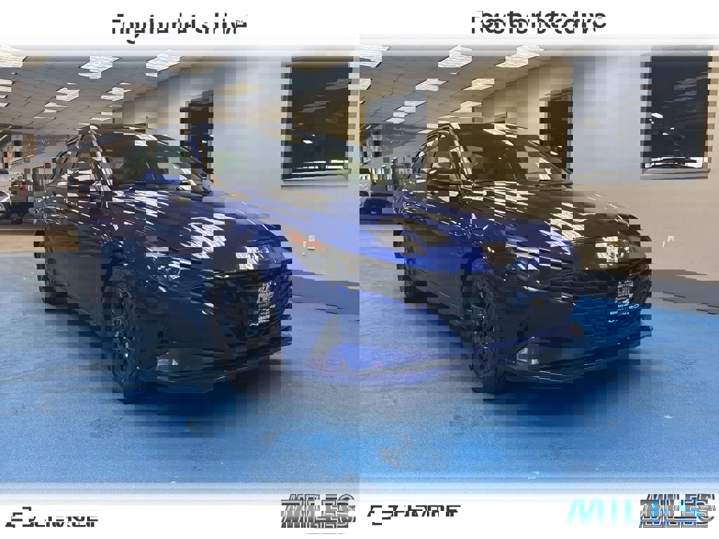 Used 2023 Hyundai Elantra SEL