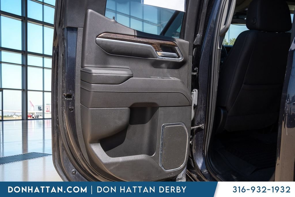 Used 2023 GMC Sierra 1500 Elevation AWD/4WD image 17