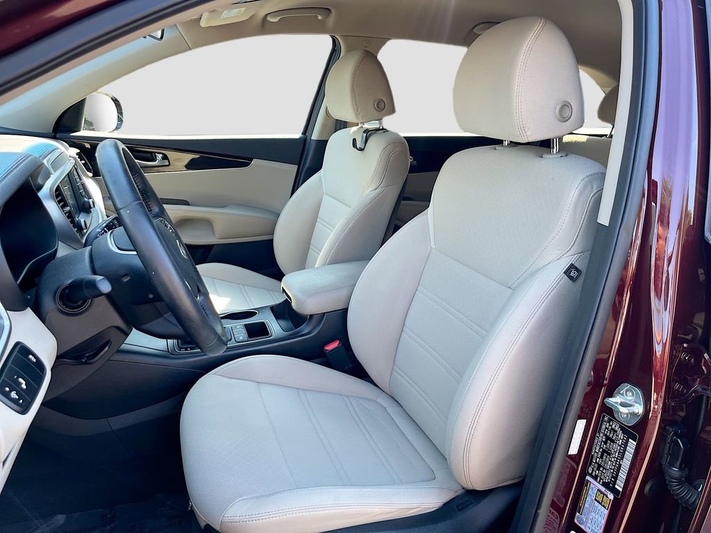 Used 2020 Kia Sorento S FWD image 15