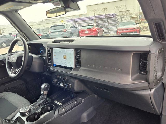 Used 2025 Ford Bronco Big Bend image 30
