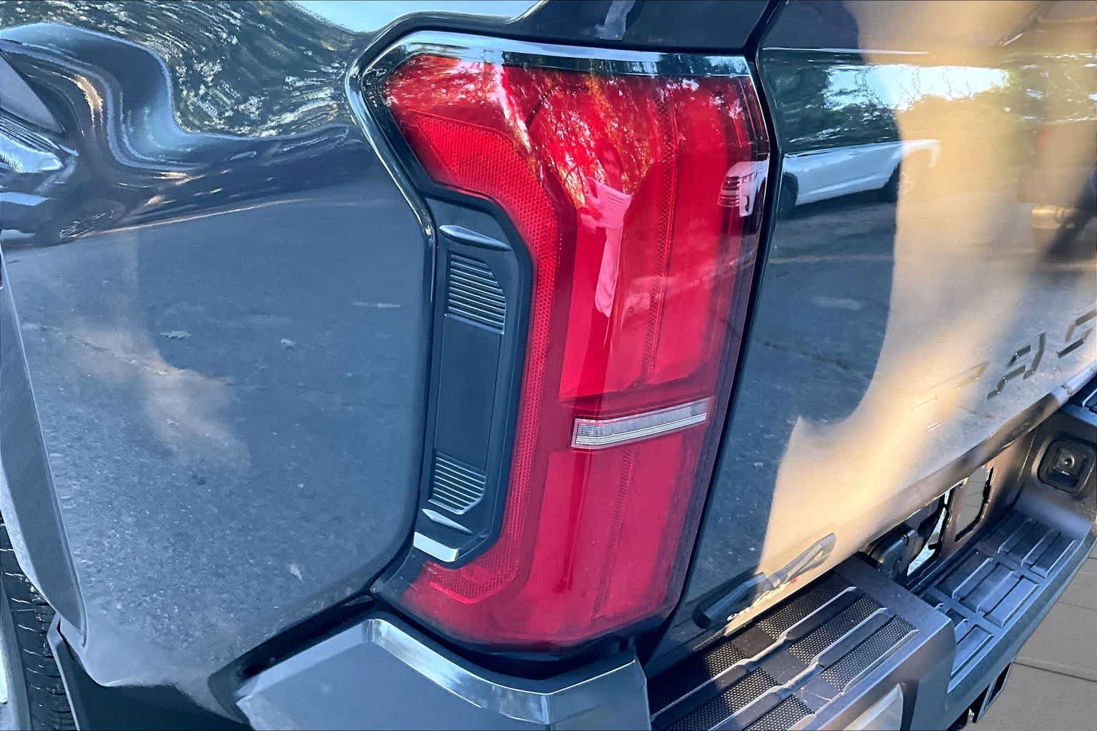 Certified 2024 Toyota Tacoma SR5 AWD/4WD image 26