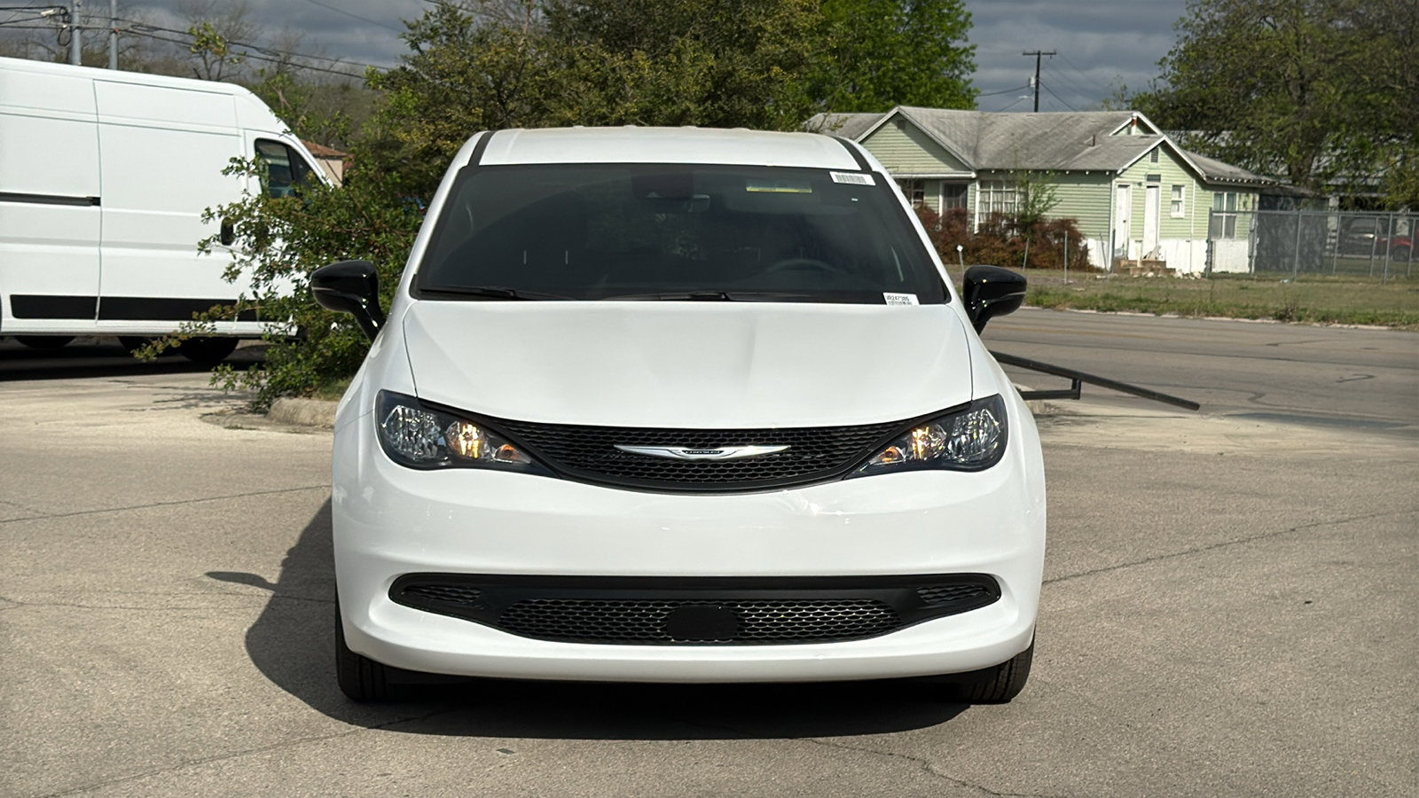 New 2026 Chrysler Voyager LX image 2